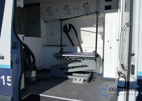 2024 Mercedes-Benz Sprinter 2500 Standard Roof 4-Cyl Diesel Ho z USA, uszkodzony, nr VIN W1W4NBHY6RT167939